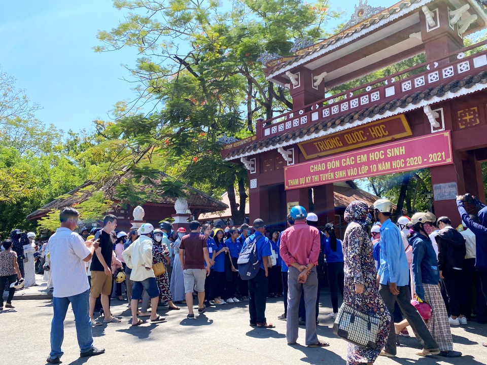 Thí sinh Thừa Thiên Huế đánh giá đề môn Văn vừa sức - 2 Thí sinh Thừa Thiên Huế đánh giá đề môn Văn vừa sức - 2