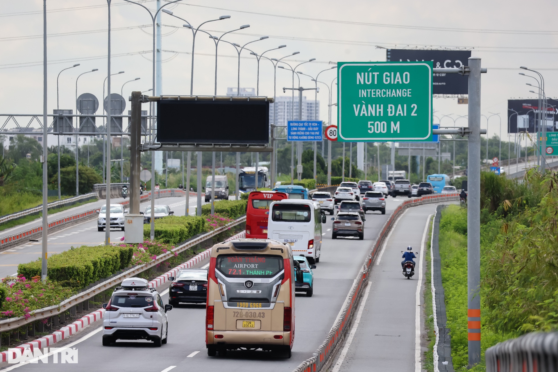 Cao tốc TPHCM - Long Thành - Dầu Giây sắp được mở rộng để giảm kẹt xe - 6