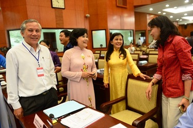 TPHCM hoãn thu phí sử dụng dịch vụ đường bộ đối với xe máy