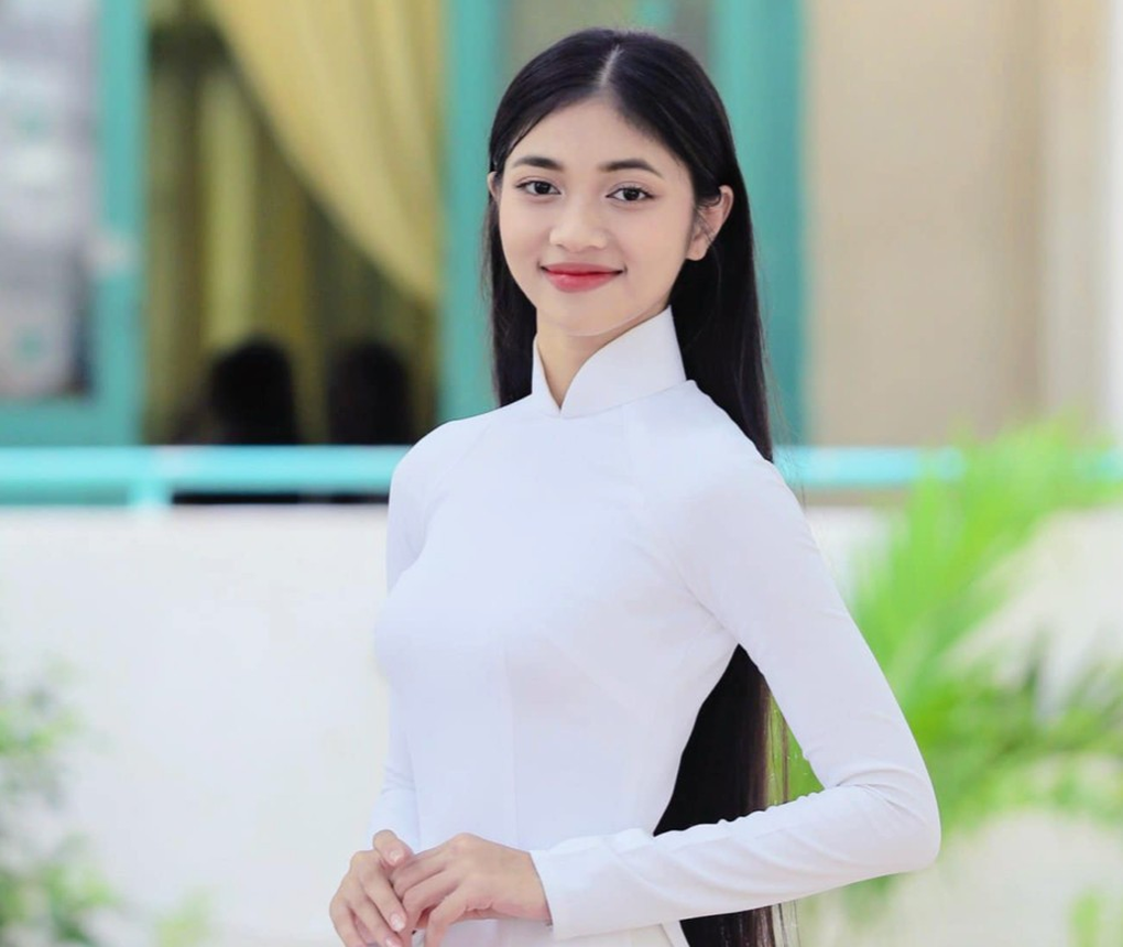 Sau đăng quang, Á hậu Minh Kiên tự tin khoe nhan sắc ngày càng thăng hạng - 6