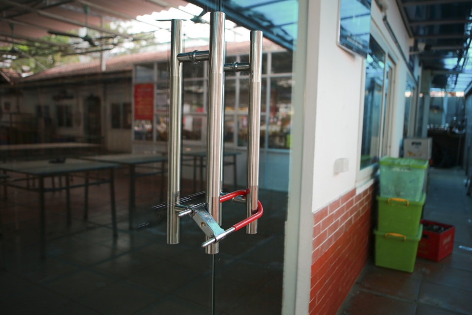 Giữa mùa dịch corona, nhiều nhà hàng đóng cửa không hẹn ngày trở lại - 5