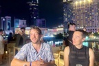 Khách Tây chi tiêu "nhỏ giọt": Buổi tối chỉ biết vào quán bar, rồi về ngủ