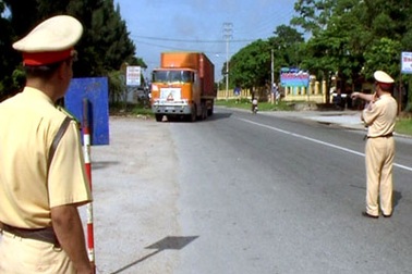 CSGT phải nói “cảm ơn” sau khi thực thi nhiệm vụ