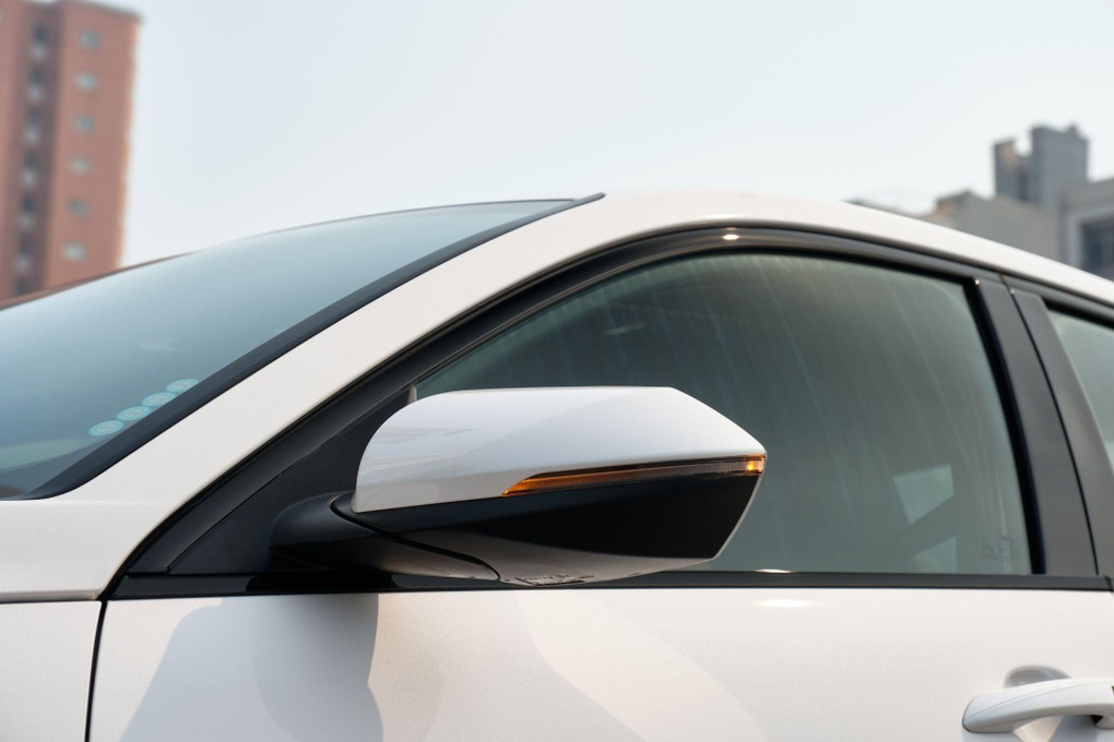 Trải nghiệm chi tiết Hyundai Elantra N-Line 2023: lái thú vị, đủ dính ghế - 6 Trải nghiệm chi tiết Hyundai Elantra N-Line 2023: lái thú vị, đủ dính ghế - 6