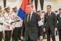 Thủ tướng Campuchia viếng tướng thiệt mạng trong xung đột