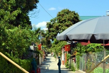 Cách ly một khu dân cư ở TP Điện Biên Phủ do có ca dương tính  SARS-CoV-2