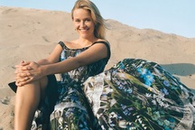 Nữ diễn viên Reese Witherspoon: "Phụ nữ phải biết làm ra tiền"