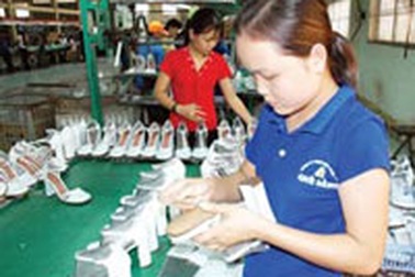 EC phê chuẩn áp thuế chống phá giá giày da VN