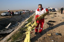 Mỹ vào cuộc điều tra vụ rơi máy bay Ukraine, Iran từ chối giao hộp đen