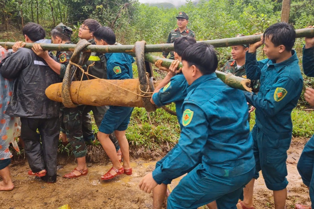 Xử lý an toàn quả bom MK81 nặng 113kg - 1