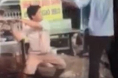 Tổ trưởng trật tự đô thị bị chém khi dẹp vỉa hè