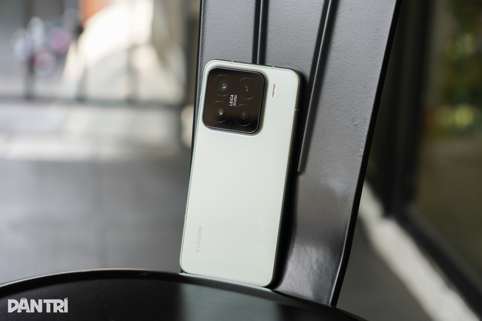 Đánh giá Xiaomi 15: Đối thủ của iPhone 16, Galaxy S25 - 5 Đánh giá Xiaomi 15: Đối thủ của iPhone 16, Galaxy S25 - 5