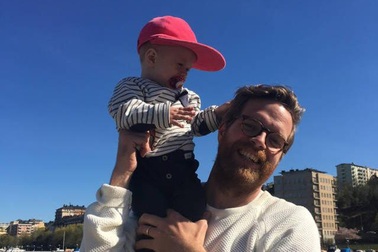 Nộp thuế cao ngất ngưởng, người Thụy Điển vẫn vui