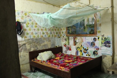 Công nhân chật vật mưu sinh 