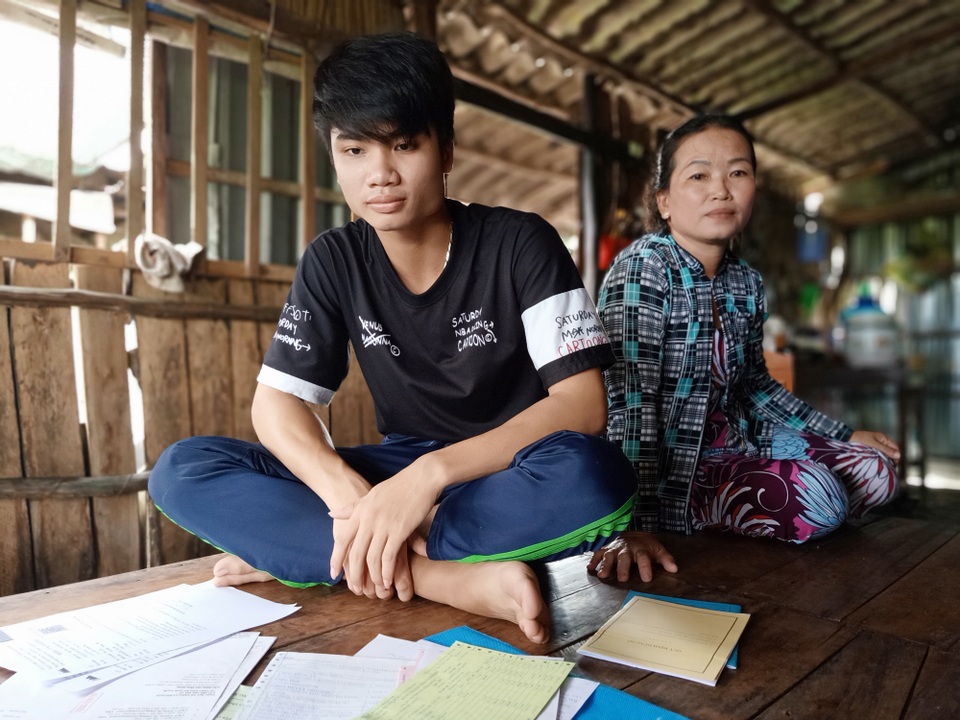 Mạng sống nam sinh như ngọn đèn trước gió, ước mơ đại học cũng vụt tắt - 5 Mạng sống nam sinh như ngọn đèn trước gió, ước mơ đại học cũng vụt tắt - 5