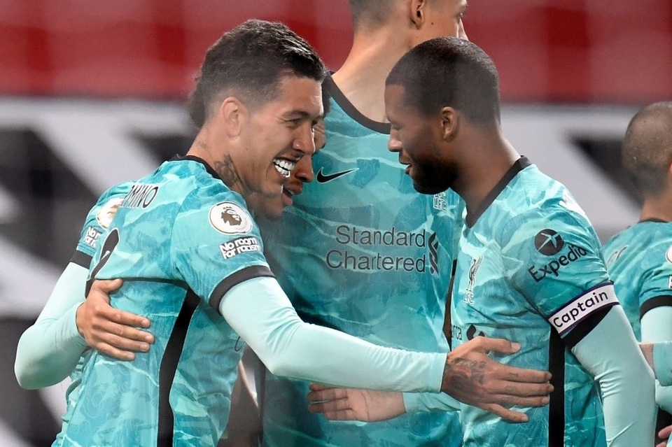 Trọng tài quay lưng, Liverpool vẫn thắng ngoạn mục trước Man Utd - 12 Trọng tài quay lưng, Liverpool vẫn thắng ngoạn mục trước Man Utd - 12