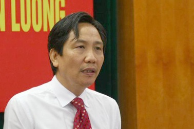 Thứ trưởng Bộ Nội vụ chạnh lòng với cụm từ “đúng quy trình”