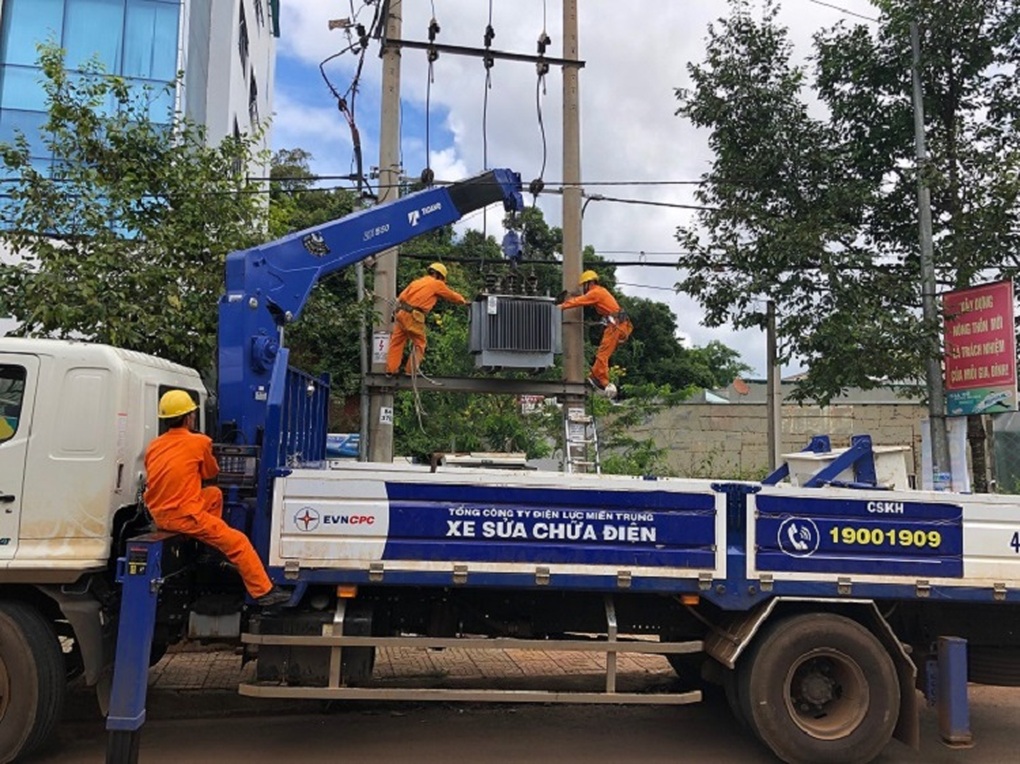 Điện lực Đắk Nông thực hiện nhiều hoạt động hướng về cộng đồng - 1 Điện lực Đắk Nông thực hiện nhiều hoạt động hướng về cộng đồng - 1