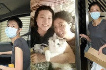 “Tình cũ” của Thành Long không gặp con gái lúc này