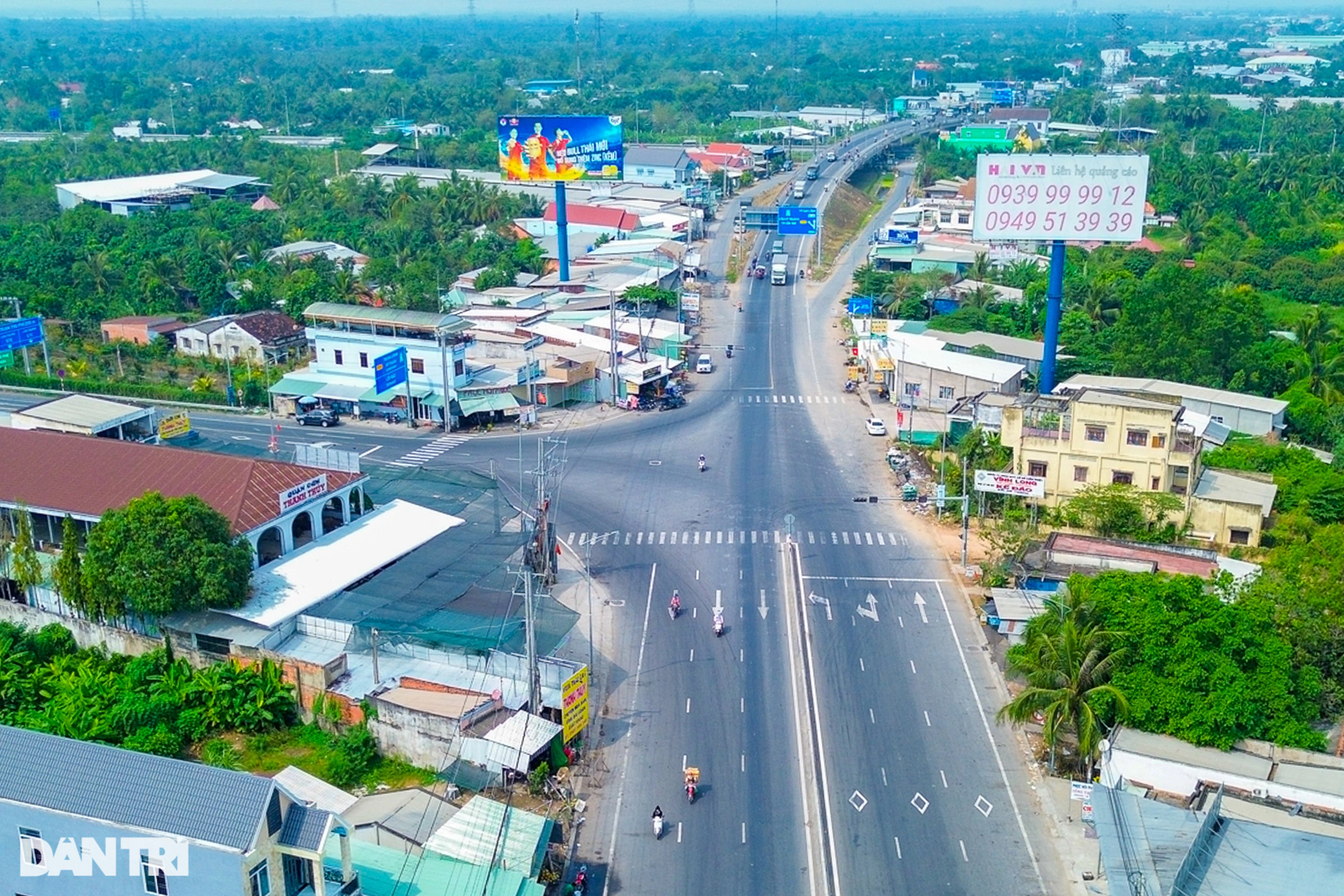 Đường về miền Tây thông thoáng ngày 28 Tết vì có cao tốc chia lửa - 4 Đường về miền Tây thông thoáng ngày 28 Tết vì có cao tốc chia lửa - 4