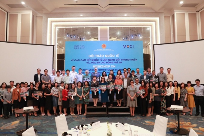 Các đại biểu tham dự Hội thảo.