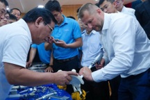 Căn bệnh ngày càng trẻ hóa gây tàn phế, tấn công người lạm dụng rượu bia