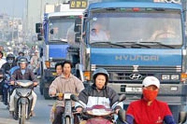 “Điên”, điếc... vì tiếng còi xe