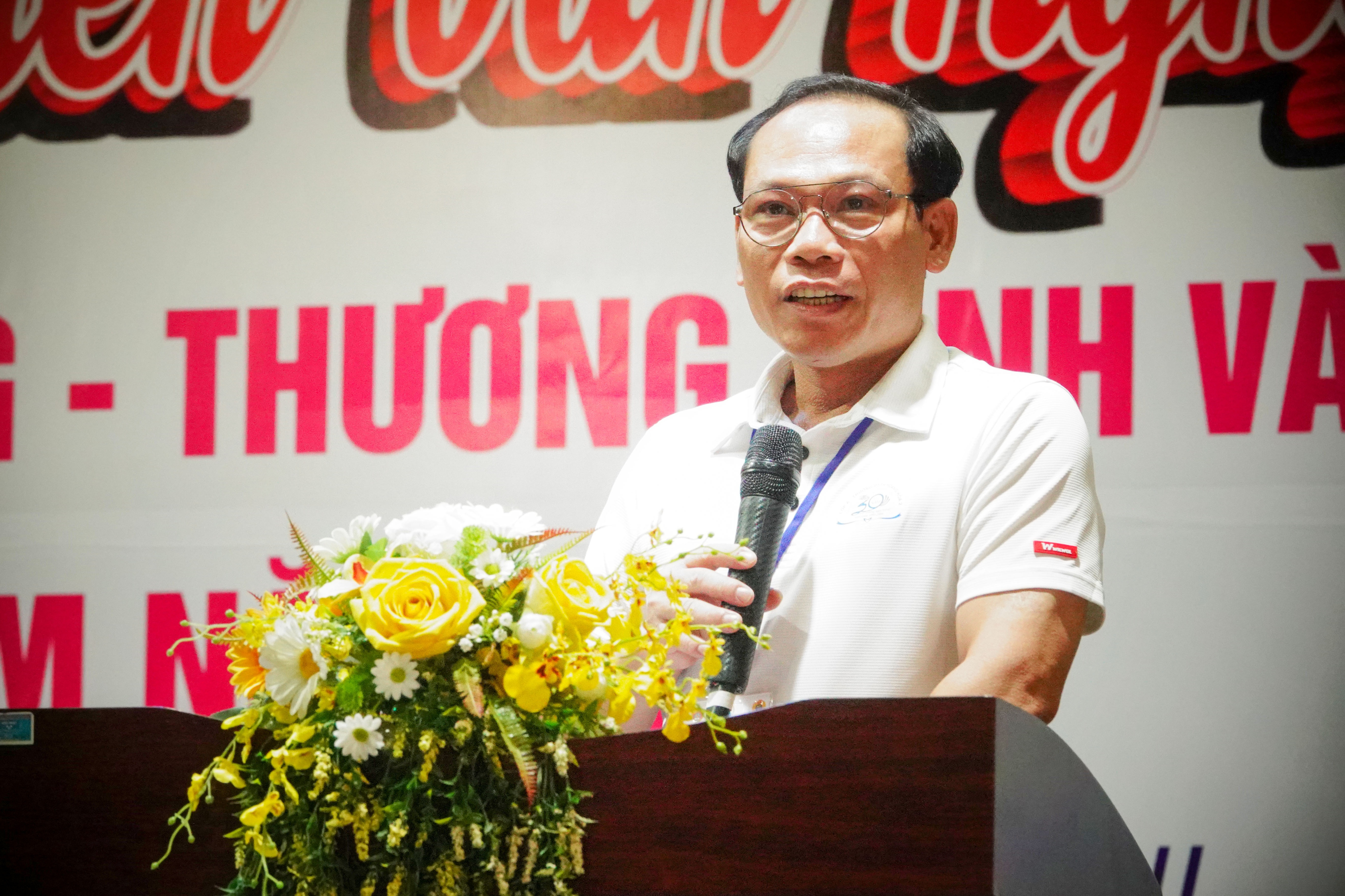 ພະນັກງານ 150 ທ່ານ ເຂົ້າຮ່ວມງານມະຫາກຳກິລາຂອງບັນດາອົງການພາກໃຕ້ຂອງກະຊວງແຮງງານ, ທະຫານເສຍອົງຄະ ແລະ ສັງຄົມ - 4 ທ່ານ. 150 cán bộ tranh tài tại hội thao các cơ quan Bộ LĐ-TBXH phía Nam - 4