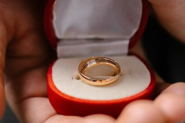 Giết vợ cũ vì tặng nhẫn vàng không chịu nhận