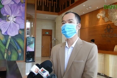 Khách sạn có 2 người Anh mắc Covid-19 hết cách ly