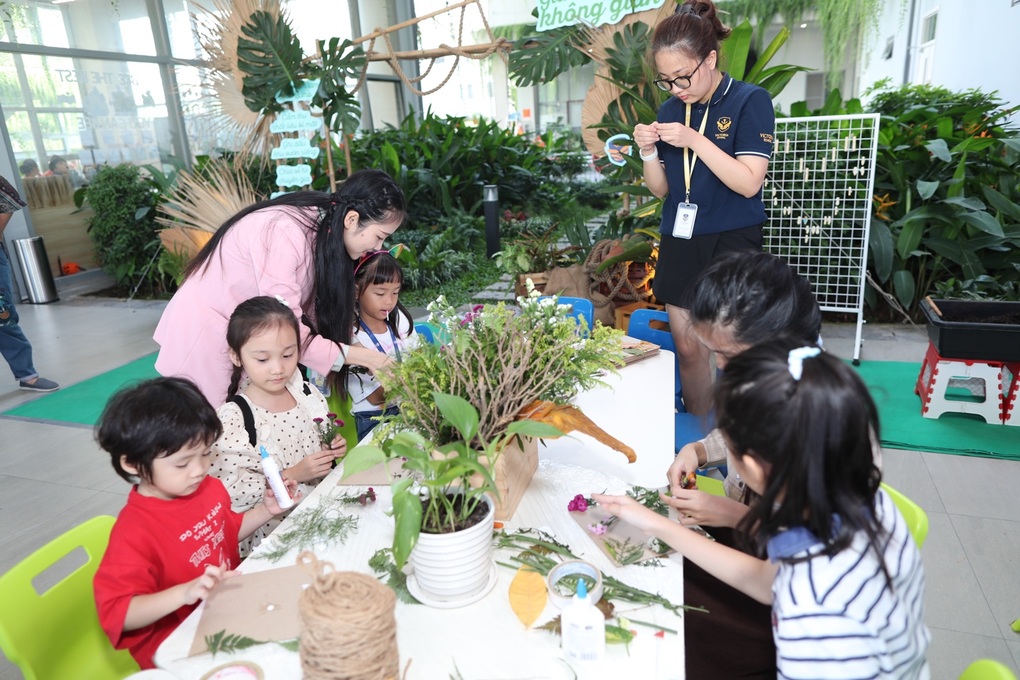 Tiến sĩ Ngô Anh Đào: Giáo dục không gian là chìa khóa mở cửa tâm hồn trẻ thơ - 4 Tiến sĩ Ngô Anh Đào: Giáo dục không gian là chìa khóa mở cửa tâm hồn trẻ thơ - 4
