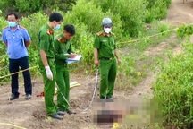 Hà Nội: Nổi cơn ghen cầm dao đi đâm tình địch