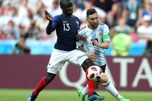 N’Golo Kante: “Tôi không hề bắt chết Messi”