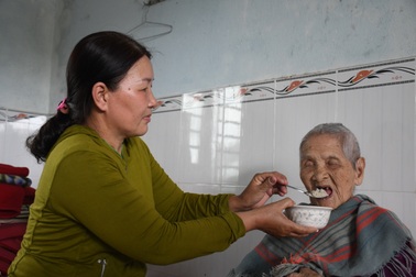 "Cô Tấm" của Bà mẹ Việt Nam anh hùng