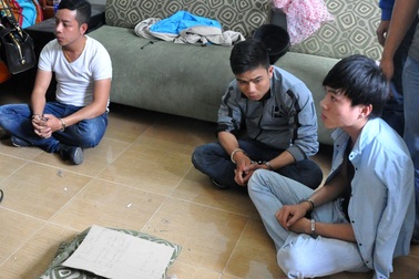 Triệt xóa cơ sở chế biến cỏ Mỹ