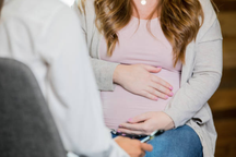 Mẹ chồng “nhất bên trọng, nhất bên khinh” hay nàng dâu “từ bụng ta suy ra bụng người”?