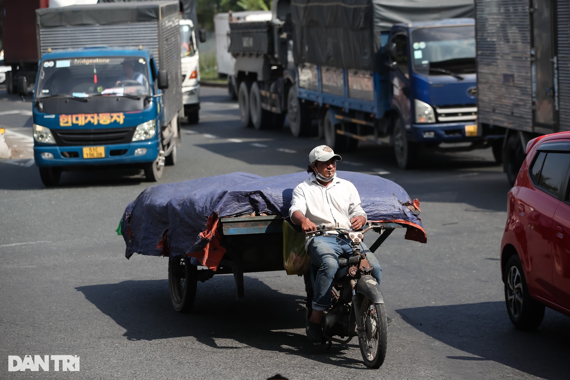 Điểm mặt 7 điểm đen tai nạn giao thông ở TPHCM - 3 Điểm mặt 7 điểm đen tai nạn giao thông ở TPHCM - 3
