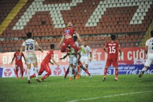 Martin Lo mờ nhạt, CLB Hải Phòng hoà CLB Quảng Nam trên sân nhà