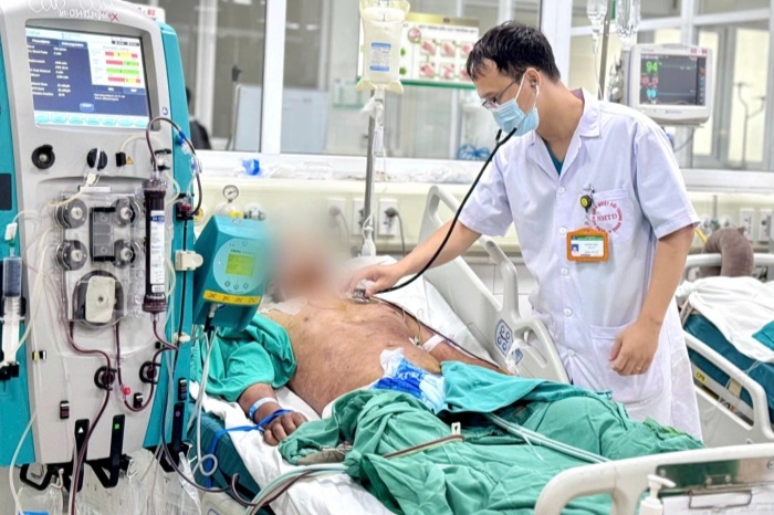 Liên tiếp ca nguy kịch, tử vong vì tiết canh: Cược mạng món ăn khoái khẩu - 6 Liên tiếp ca nguy kịch, tử vong vì tiết canh: Cược mạng món ăn khoái khẩu - 6