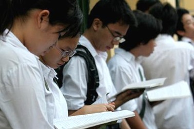 Hà Nội: Không ép học sinh học thêm trong dịp hè