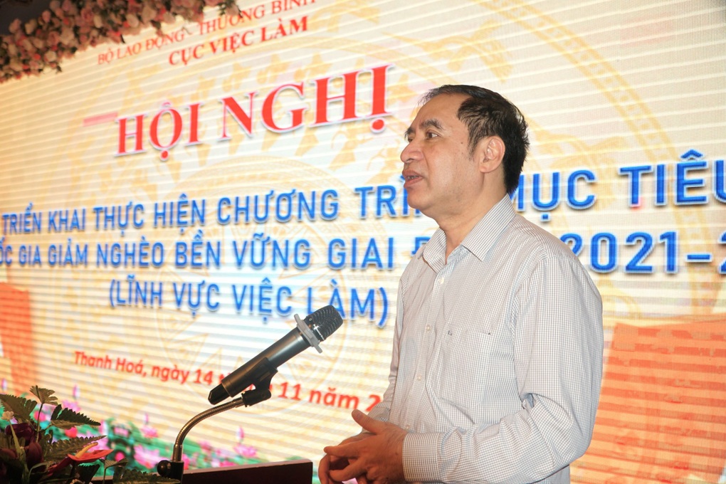 Hơn 2.600 tỷ đồng hỗ trợ việc làm bền vững cho người lao động nghèo - 2 Hơn 2.600 tỷ đồng hỗ trợ việc làm bền vững cho người lao động nghèo - 2
