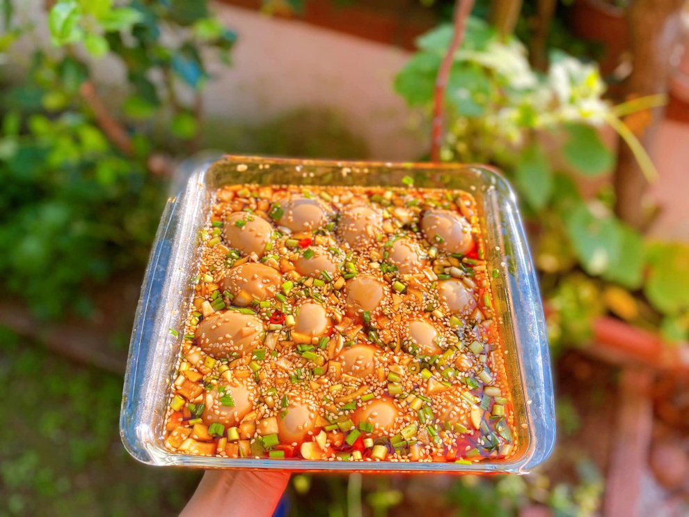Trứng lòng đào ngâm nước tương cực ngon - 2 Trứng lòng đào ngâm nước tương cực ngon - 2