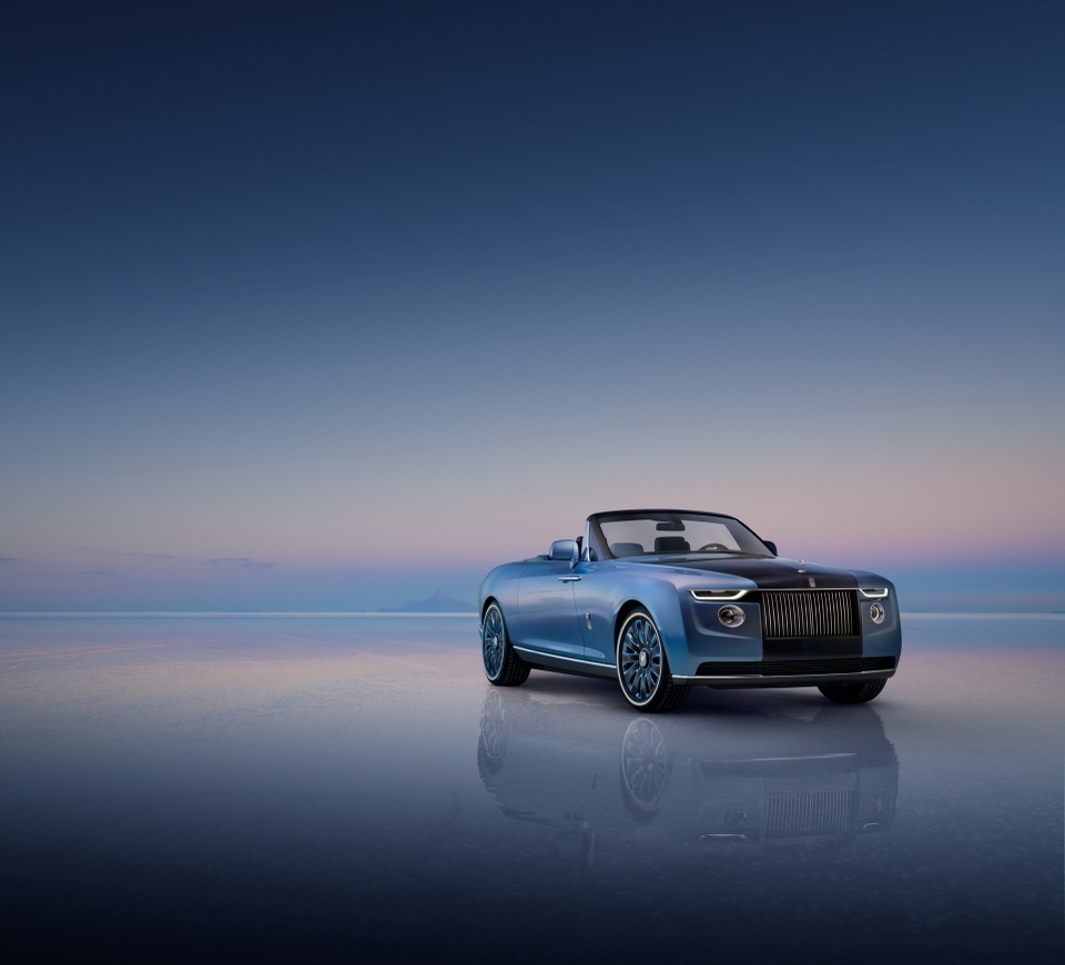 Cận cảnh siêu phẩm mới giá 28 triệu USD của Rolls-Royce - 29 Cận cảnh siêu phẩm mới giá 28 triệu USD của Rolls-Royce - 29