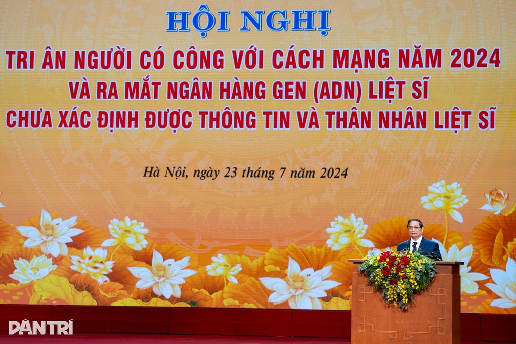 Thủ tướng Chính phủ: Hãy sống cho xứng đáng với những người đã hi sinh - 2 Thủ tướng Chính phủ: Hãy sống cho xứng đáng với những người đã hi sinh - 2