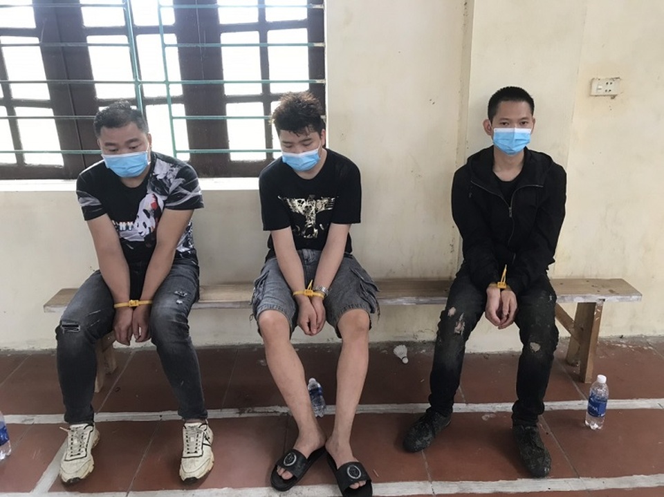 Bốn người Trung Quốc chạy trốn từ TP Vĩnh Yên về huyện Lập Thạch - 1 Bốn người Trung Quốc chạy trốn từ TP Vĩnh Yên về huyện Lập Thạch - 1