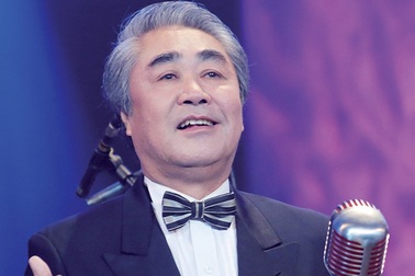 Vang mãi “Bản hùng ca tháng Mười”