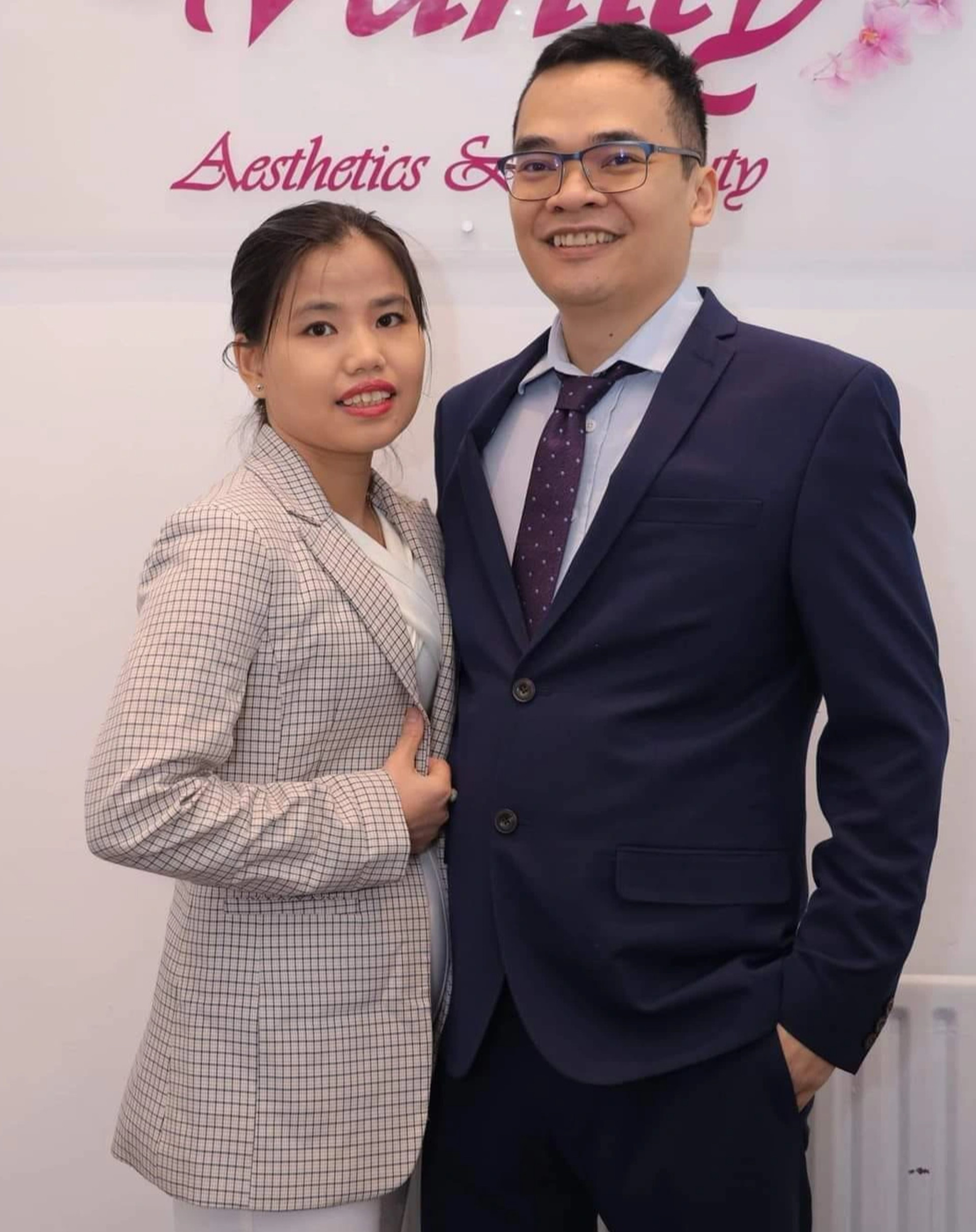 Cô gái TPHCM nói lời yêu khi chàng gia sư thất tình, trở thành bà chủ ở Anh - 4 Cô gái TPHCM nói lời yêu khi chàng gia sư thất tình, trở thành bà chủ ở Anh - 4