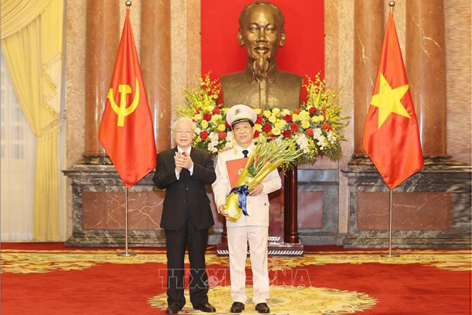 Thăng cấp bậc hàm Thượng tướng cho Thứ trưởng Bộ Công an Nguyễn Văn Sơn - 1 Thăng cấp bậc hàm Thượng tướng cho Thứ trưởng Bộ Công an Nguyễn Văn Sơn - 1