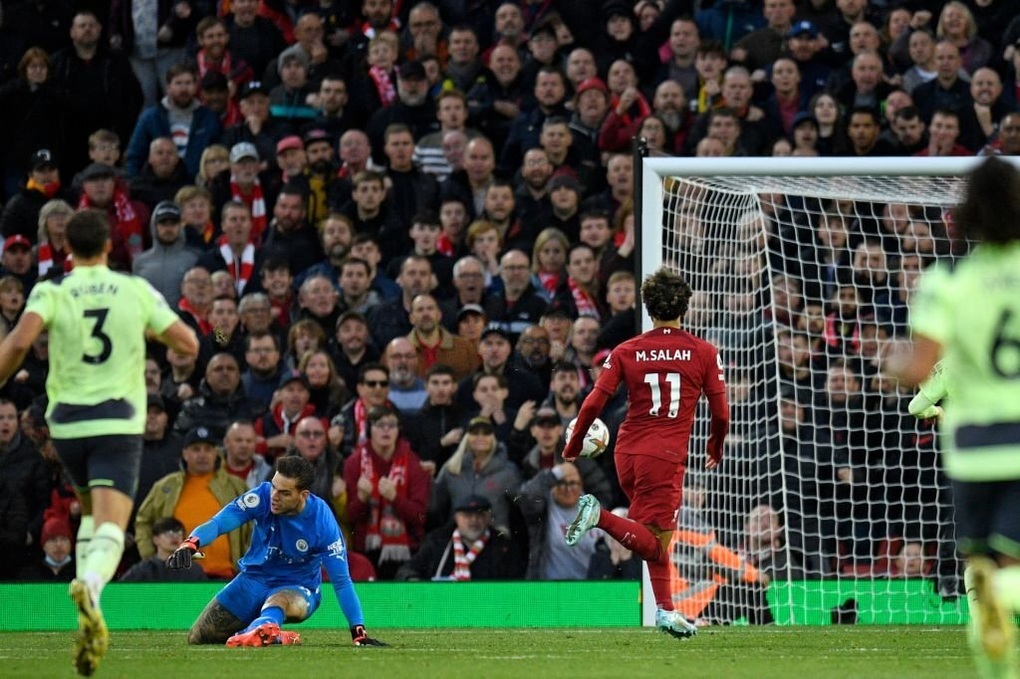 Liverpool đánh bại Man City nhờ Salah - 2 Liverpool đánh bại Man City nhờ Salah - 2