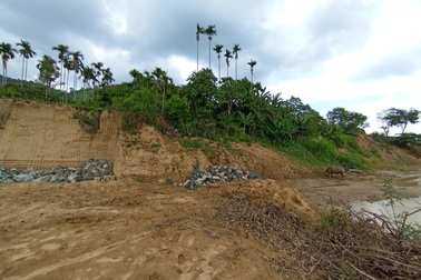 Đắk Lắk: Huyện ra văn bản yêu cầu giáo viên không tụ tập đông người